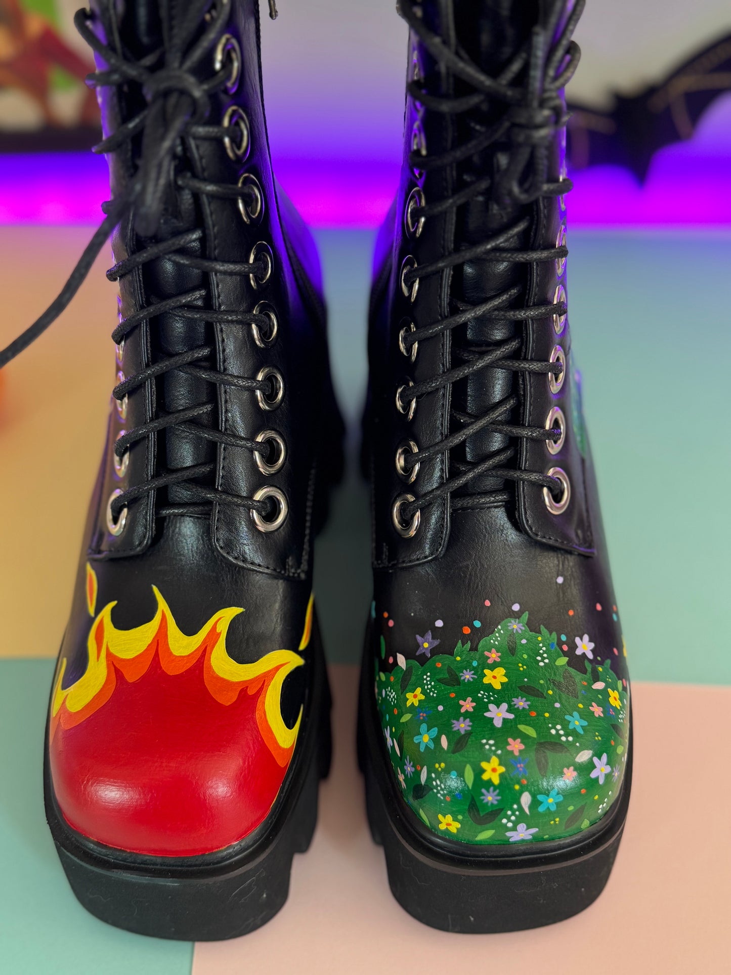 Hand Painted Midsommar Boots