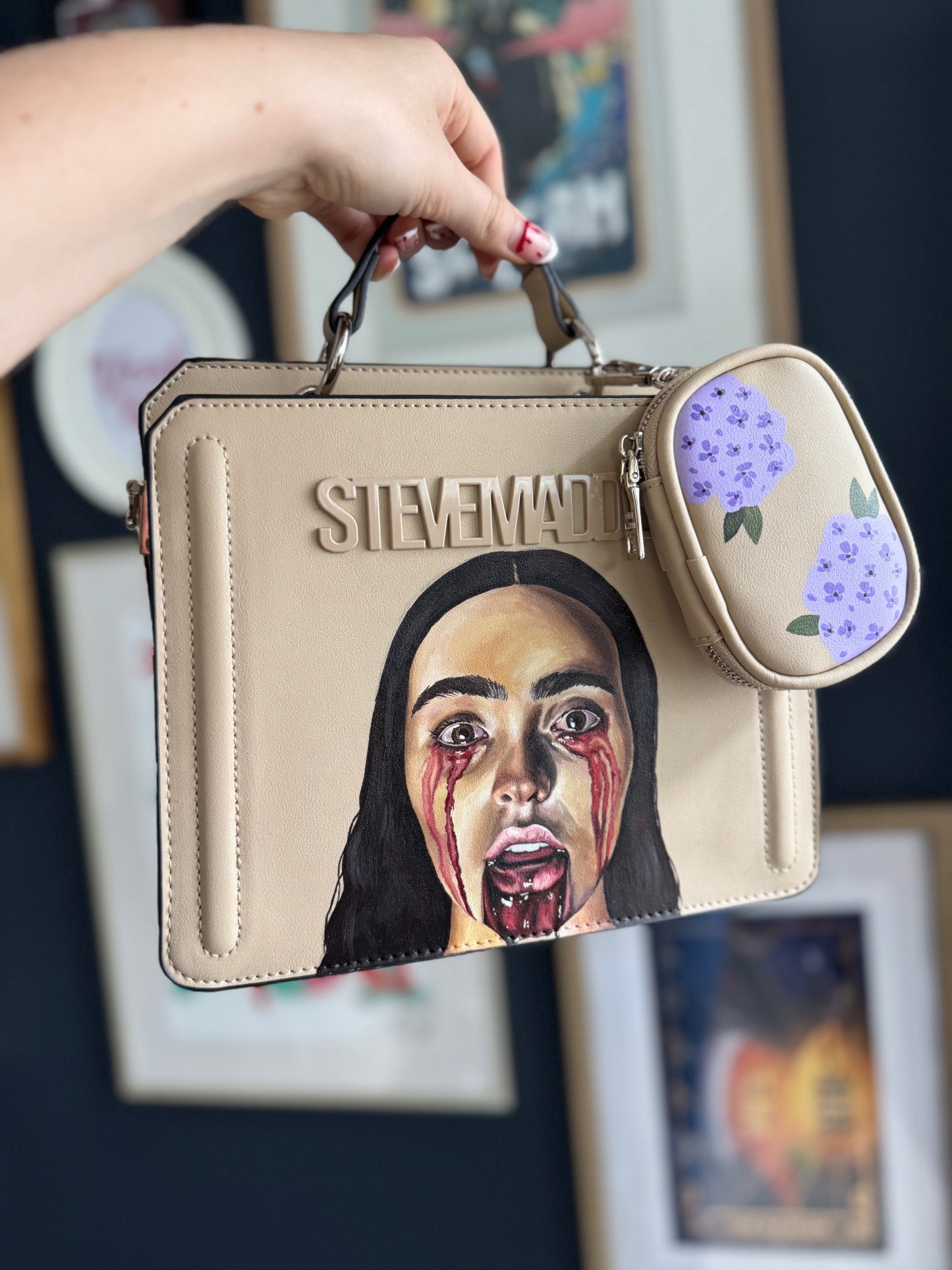 Ellen Hutter Bloody Purse